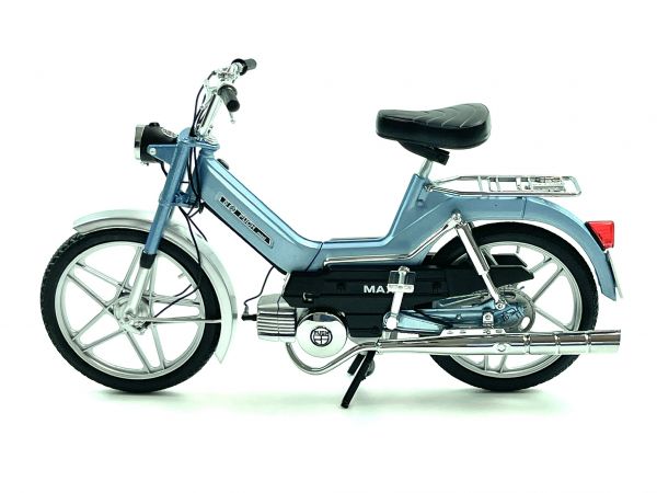 Mofa Modell Maßstab 1:10 PUCH Maxi S hellblau-metallic von 50cc Legends Moped